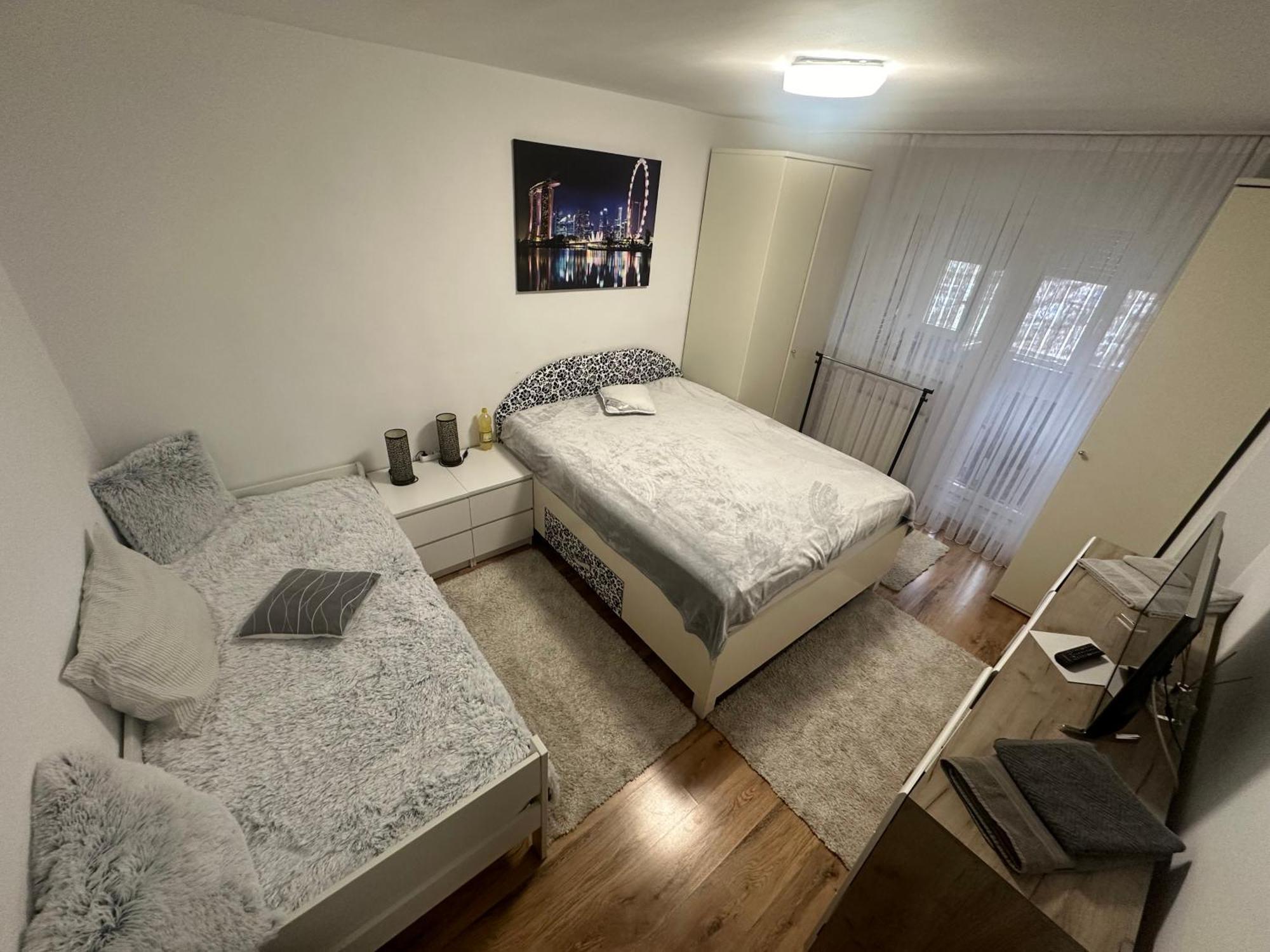 Ene Apart Oradea Free Parking Экстерьер фото