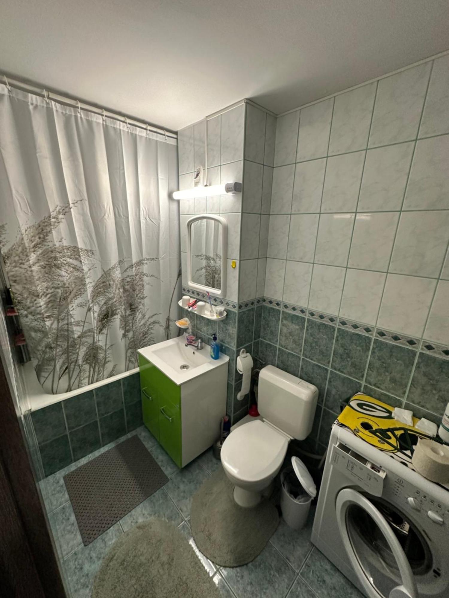 Ene Apart Oradea Free Parking Экстерьер фото